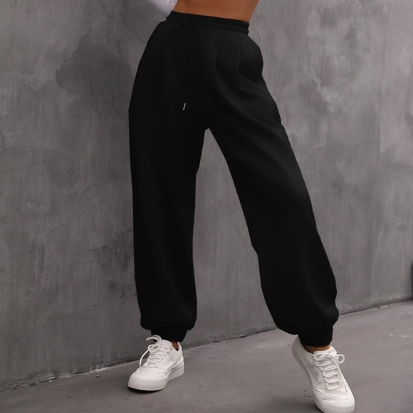 NWT Drawstring Sweatpants - Picture 4 of 5